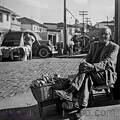 rua-oscar-freire-1950-vendedor-de-amendoim