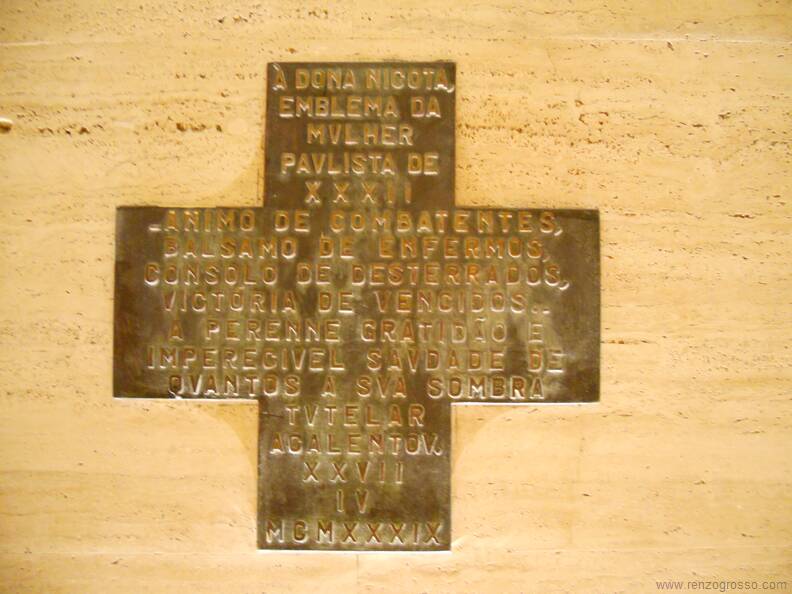 monumento-herois-1932-sao-paulo-emblema-mulher-paulista-5871.jpg