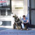 Paris 2015 - Instituto Hongrois - banco com estátua e mulher