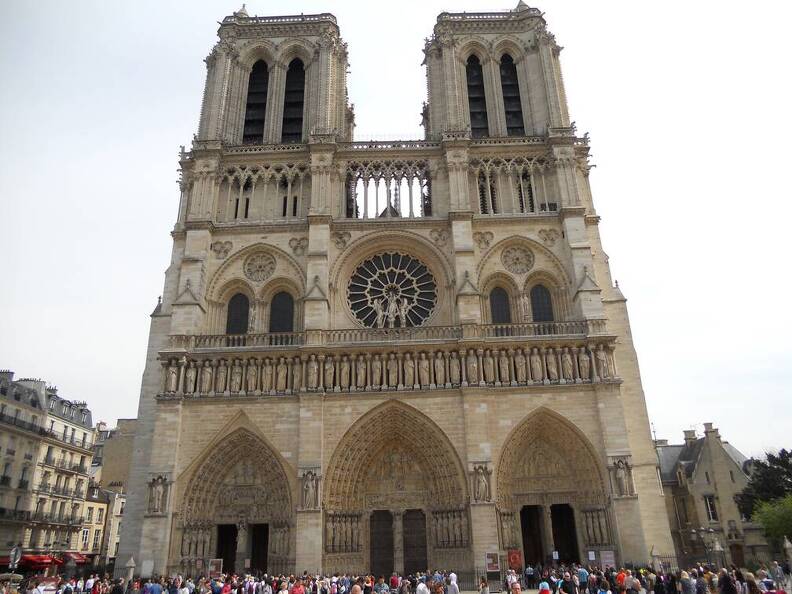 Paris 2015 - Catedral de Notre Dame - fachada2
