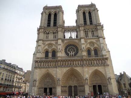 Paris 2015 - Catedral de Notre Dame - fachada1