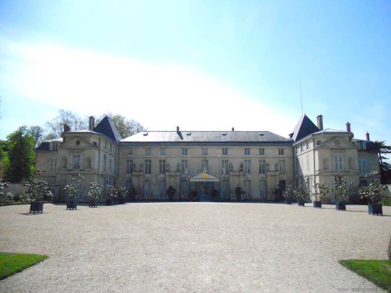 Paris 2015 - Chateau Malmaison - Frente4.JPG