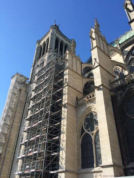 Paris 2015 - Catedral de Saint Denis - Lateral direita2